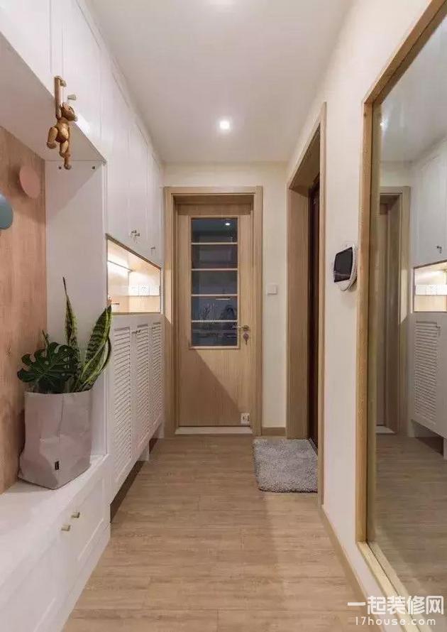 玄关的鞋柜和换鞋凳结合起来,再也不要站着换鞋子了! 玄关的鞋柜和换鞋凳结合起来,再也不要站着换鞋子了!