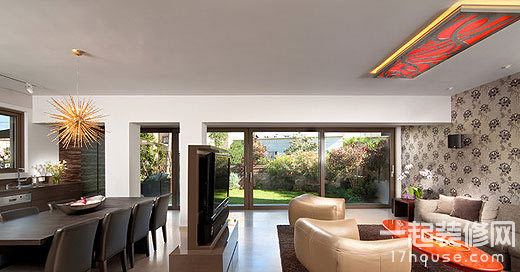 大户型客厅用隔断做电视墙 大户型客厅用隔断做电视墙